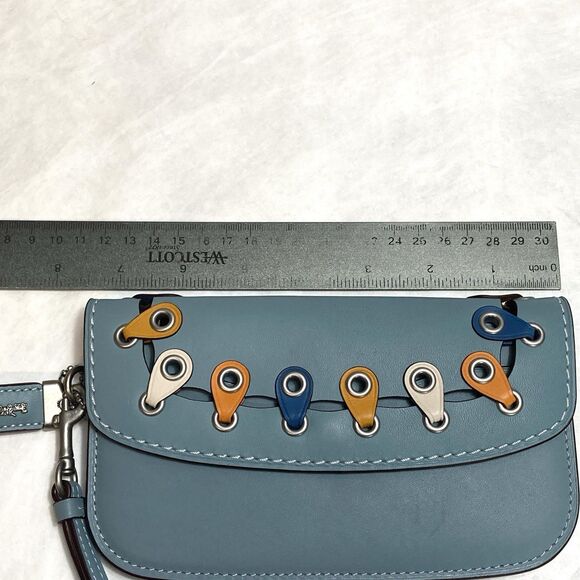 Coach 1941 Colorblock Linked Leather Wristlet Clutch Steel Blue Multicolor - Picture 6 of 12